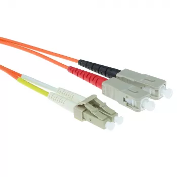 ACT 20 m LSZH večrodovni 50/125 OM2 dupleks LC SC optični patch kabel