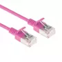 ACT roza 10 m LSZH U/FTP CAT6A Data Center Slimline patch kabel brez jezička z vtiči RJ45