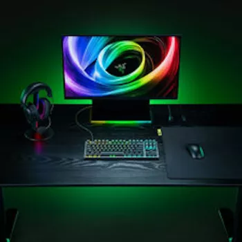 Razer Huntsman V3 Tenkeyless 8KHz igralna tipkovnica – nemška postavitev (QWERTZ), Razer Analog Optical Switches Gen-2, Chroma RGB, črna