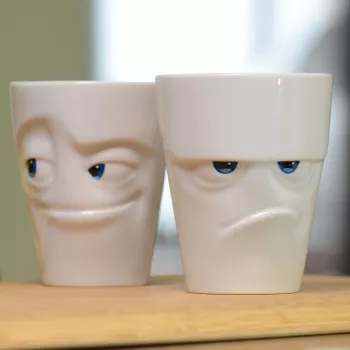 FIFTYEIGHT PRODUCTS FIFTYEIGHT vrček z ročajem 350ml - Grumpy - Movie Edition