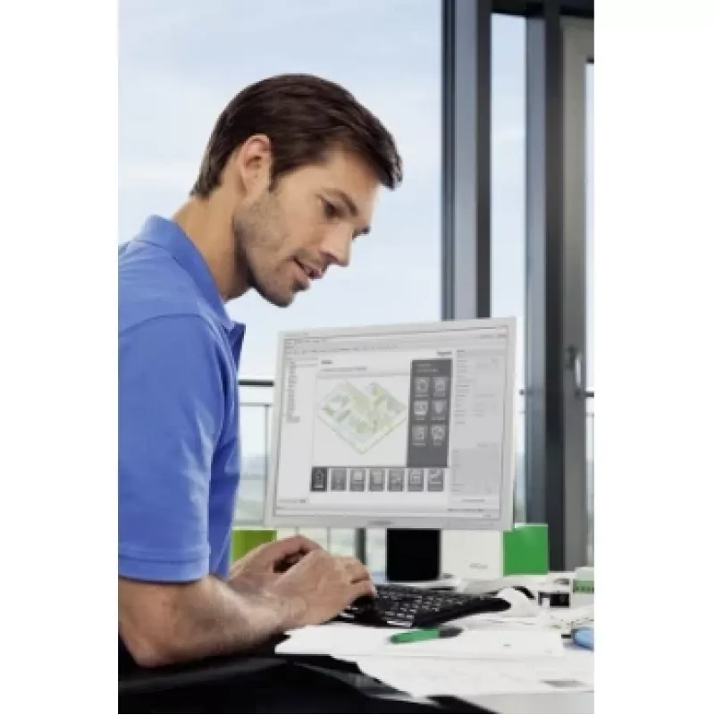 APC Krmilnik Logic LSS100100