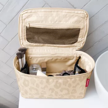 Reisenthel Beauty Case Leo Vanilla FF1043 - kozmetična torbica 4L recikliran poliester