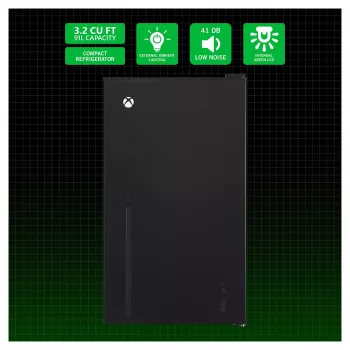 UKONIC Xbox 91L kompaktni hladilnik z zamrzovalnim predalom