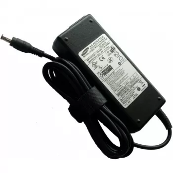 Samsung BA44-00215A 90W 19V izmenični napajalnik za prenosnik - črn