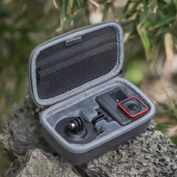 SUNNYLIFE trda nosilna torbica za Insta360 Ace / Ace Pro - črna