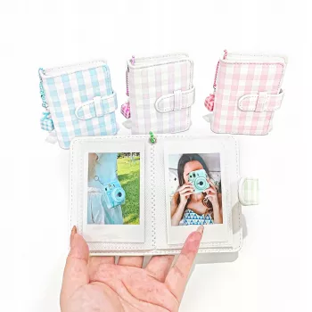LOVEINSTANT žepni fotoalbum s karirastim vzorcem za 28 Instax Mini in Zink posnetkov