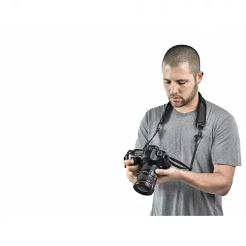 Manfrotto Pro Light Camera Strap PL s sistemom za hitro sprostitev, črn