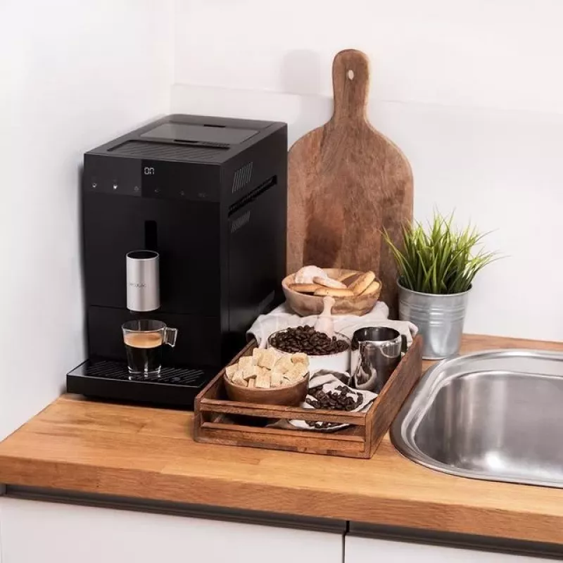 Espresso aparat Cecotec Cremmaet Compact New
