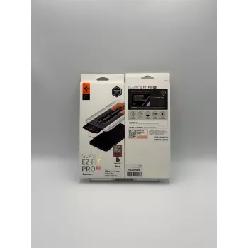 Spigen Glas.tR EZ Fit Pro AC zaščita zaslona za zasebnost za iPhone 16 Pro Max / 17 Pro Max