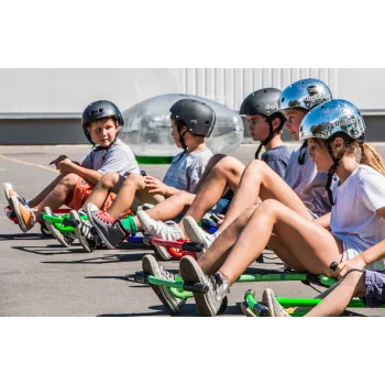 EzyRoller Classic gokart na nožni pogon za otroke 3-12 let rdeč