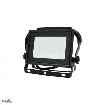 KAFLER KASTEL 2 LED reflektor 30W 6500K 2550lm IP65 črn prenosni 1,5m