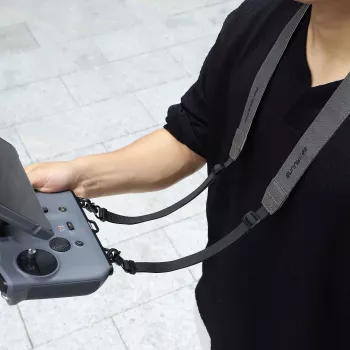 SUNNYLIFE ovratni/naramni trak z držalom za daljinski upravljalnik DJI RC Pro 2 - črn