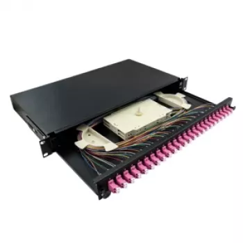 LogiLink 19-palčni 1U 24-portni LC dupleks OM4 multimodni spojni patch panel, črn