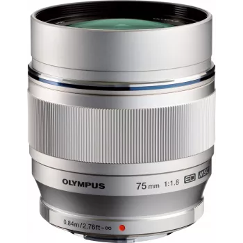 OM System M.Zuiko Digital ED 75mm f/1.8 objektiv, srebrn (V311040SW000)