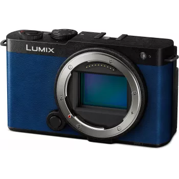 Panasonic Lumix DC-S9E-A ohišje brezzrcalnega fotoaparata s polnim senzorjem (L-Mount, 24,2MP, 6K video, 5-osni IBIS, hibridni AF)
