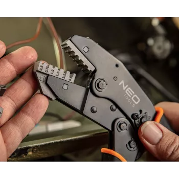 NEO TOOLS klešče za stiskanje končnih tulcev 0,5-16 mm² (22-6 AWG)