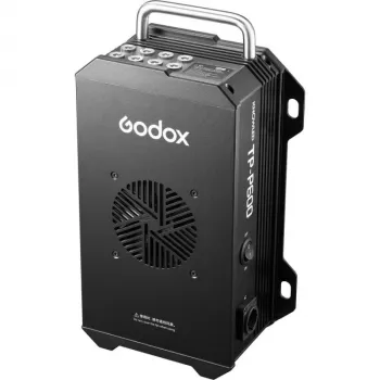 Godox TP-P600KIT kovček za polnjenje 8 RGBWW LED piksel cevi serije TP s kolesi in izvlečnim ročajem