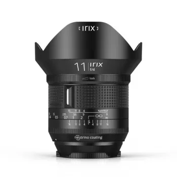 Irix 11mm f/4 Firefly ultraširokokotni fiksni objektiv za Pentax K