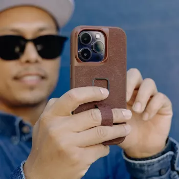 Ovitek z zanko Peak Design Mobile Everyday V2 za Apple iPhone 15 Pro Max, Redwood (M-LC-BL-RD-2)