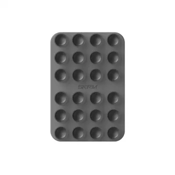SKINARMA Stax MagSafe nosilec za telefon s priseskom – Smoke