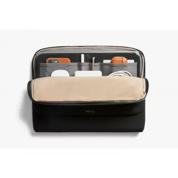 Bellroy Laptop Caddy 14 inch zaščitni ovitek z oddelki za dodatke - črn