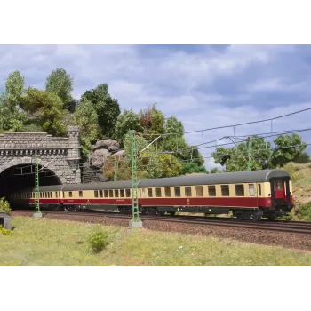 Märklin 43861 H0 model policijskega avtomobila VW Käfer, predsestavljen, merilo 1:87