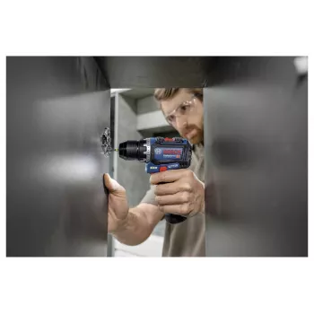 Bosch Professional 12 V 2 Ah brezkrtačni akumulatorski kombinirani vrtalnik-vijačnik z 2 baterijama in polnilnikom 0615A500CF