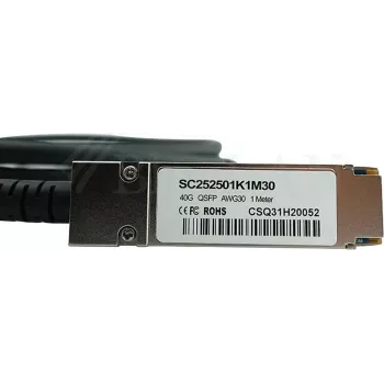 BlueLAN QSFP+ Direct Attach kabel, 40GBASE-CR4, Ethernet/InfiniBand QDR, 28 AWG, 5 m, združljiv s H3C LSWM1QSTK5 LSWM1QSTK5-BL