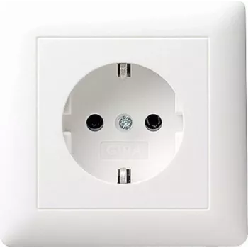GIRA Standard 55 vtičnica Schuko s polno ploščo, čisto bela svilnato mat (0440 27)