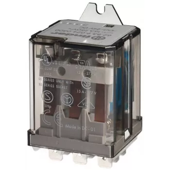 Finder 62.83.8.230.4009 močnostni relej 3 CO 16A 230V AC Faston 250