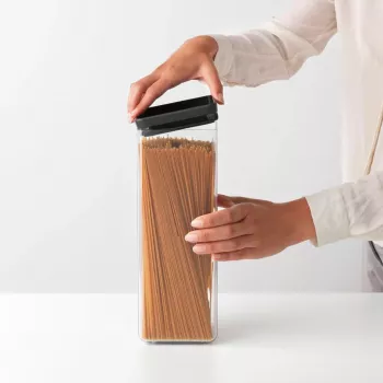 Brabantia kvadratna posoda za shranjevanje 2,5L temno siva
