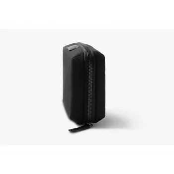 Bellroy Tech Kit Compact torbica, črna