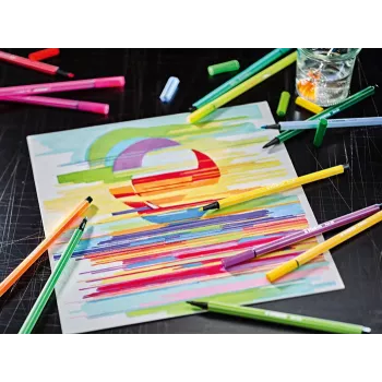 STABILO Pen 68 ARTY 66-delni komplet flomastrov v kovinskem kovčku, različne barve, 1,0 mm 6866-031