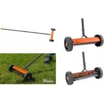 Bradas vertikulator za travo na kolesih, oranžna/antracit, kovinski okvir, PVC ročaj, jekleni zobje, 32 cm delovna širina, 1 kos (KT-V2045)