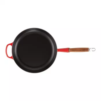 LE CREUSET litoželezna ponev z lesenim ročajem 28 cm rdeča