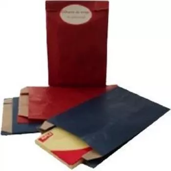 AGIPA rdeča darilna vrečka iz kraft papirja 180 x 350 mm, 50 g/m², 1 kos 101652
