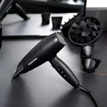 Babyliss Pro Lupia 2200W ultra lahek sušilnik za lase (BAB7600E)